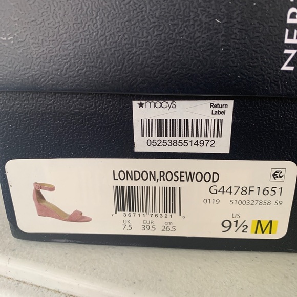 Naturalizer London Rosewood fabric Ankle Strap Wedge Sandals Women's size US 9.5 - Picture 9 of 9